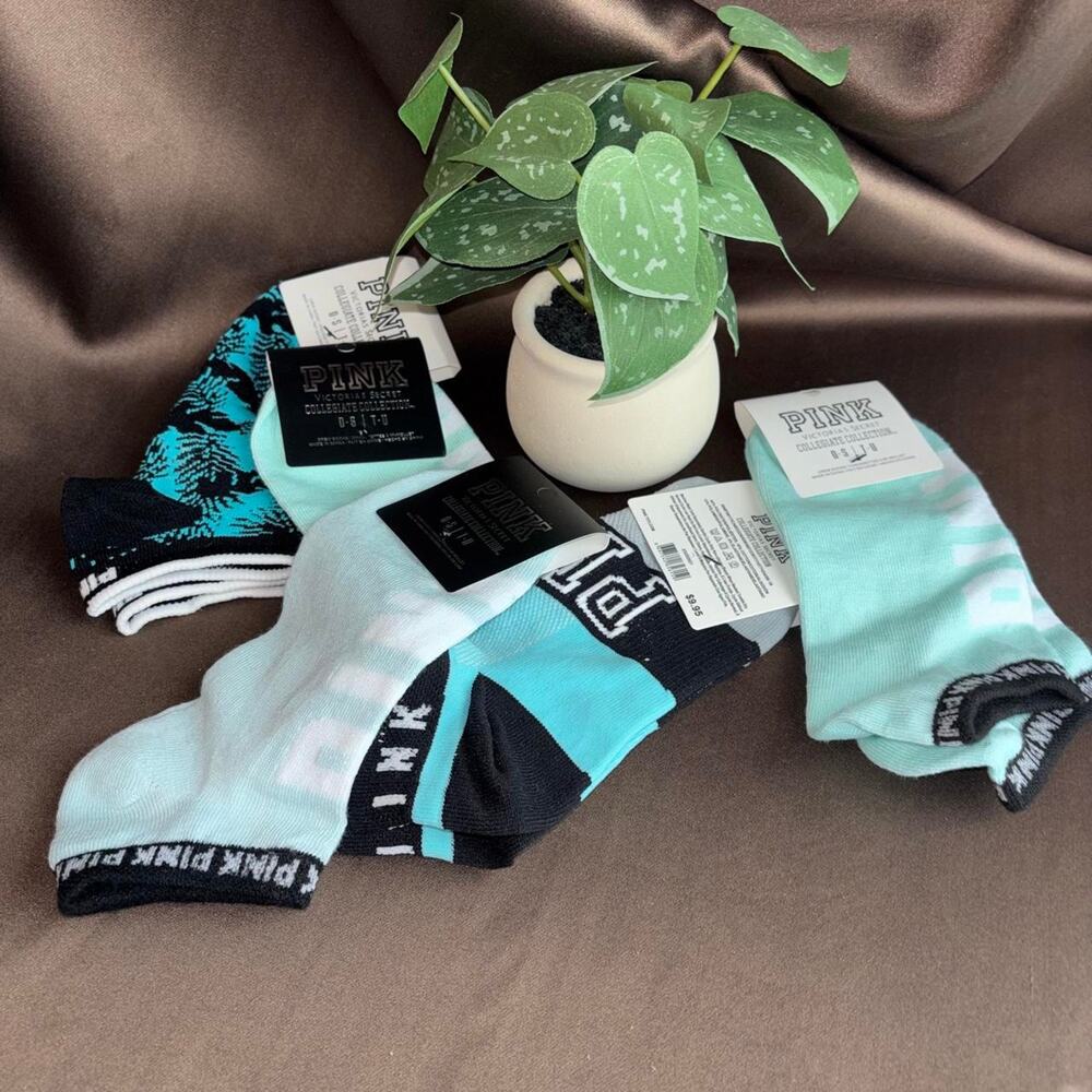 🙃 Victoria's Secret PINK socks bundle 5 pair